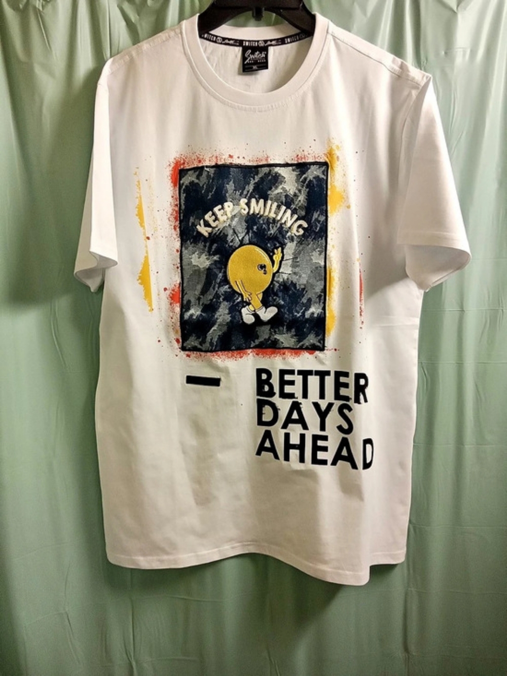 Stryker Keep Smiling Better Days Ahead Tee Graphic Tee White Size XL NWT